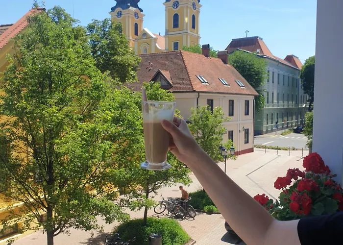 Anna Gyoengye Apartman Debrecen